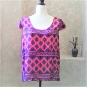High low Medallion Print Cap Sleeve Blouse Top Sz L NWT